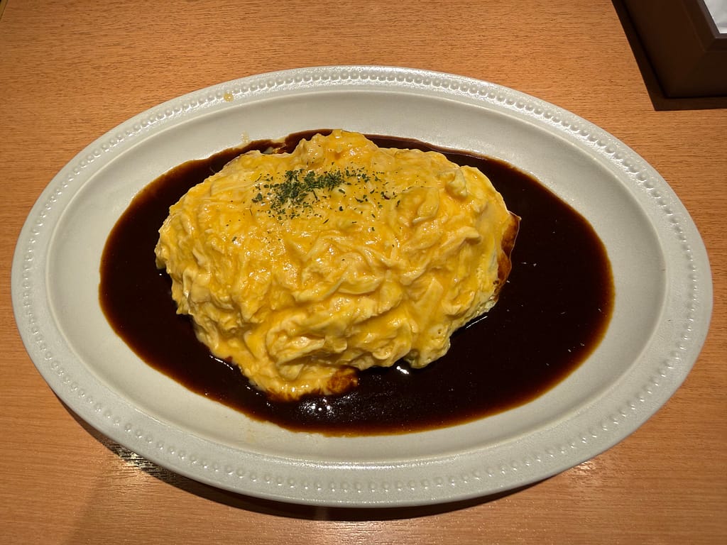 YEBISU BAR 上野の森さくらテラス店のオムライス