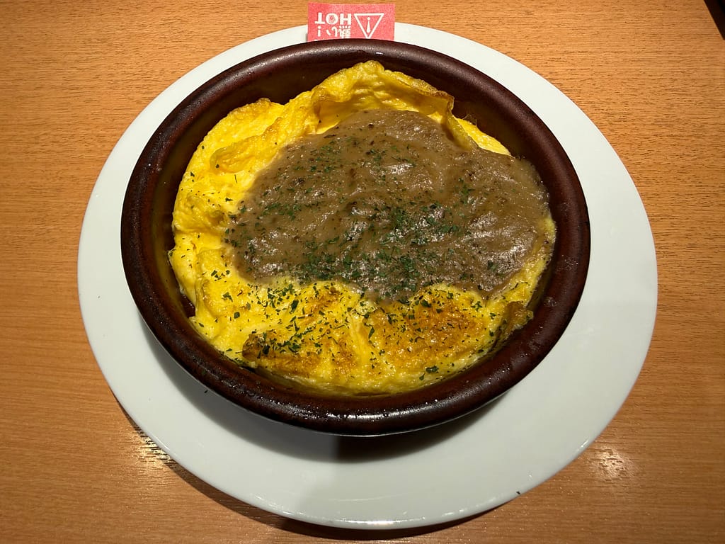 YEBISU BAR 上野の森さくらテラス店のトリュフチーズソースのオムレツ